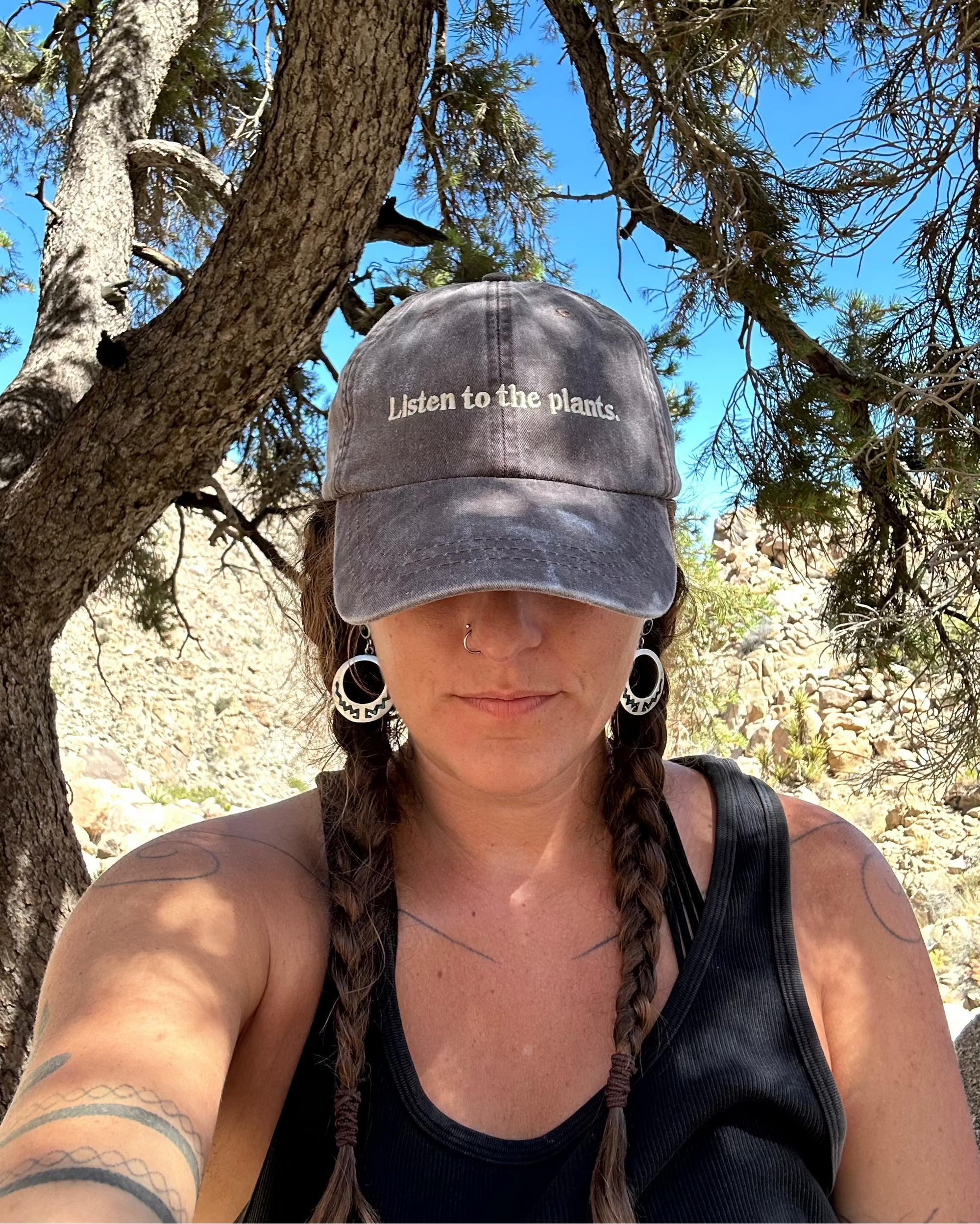 "Listen to the plants" Hat