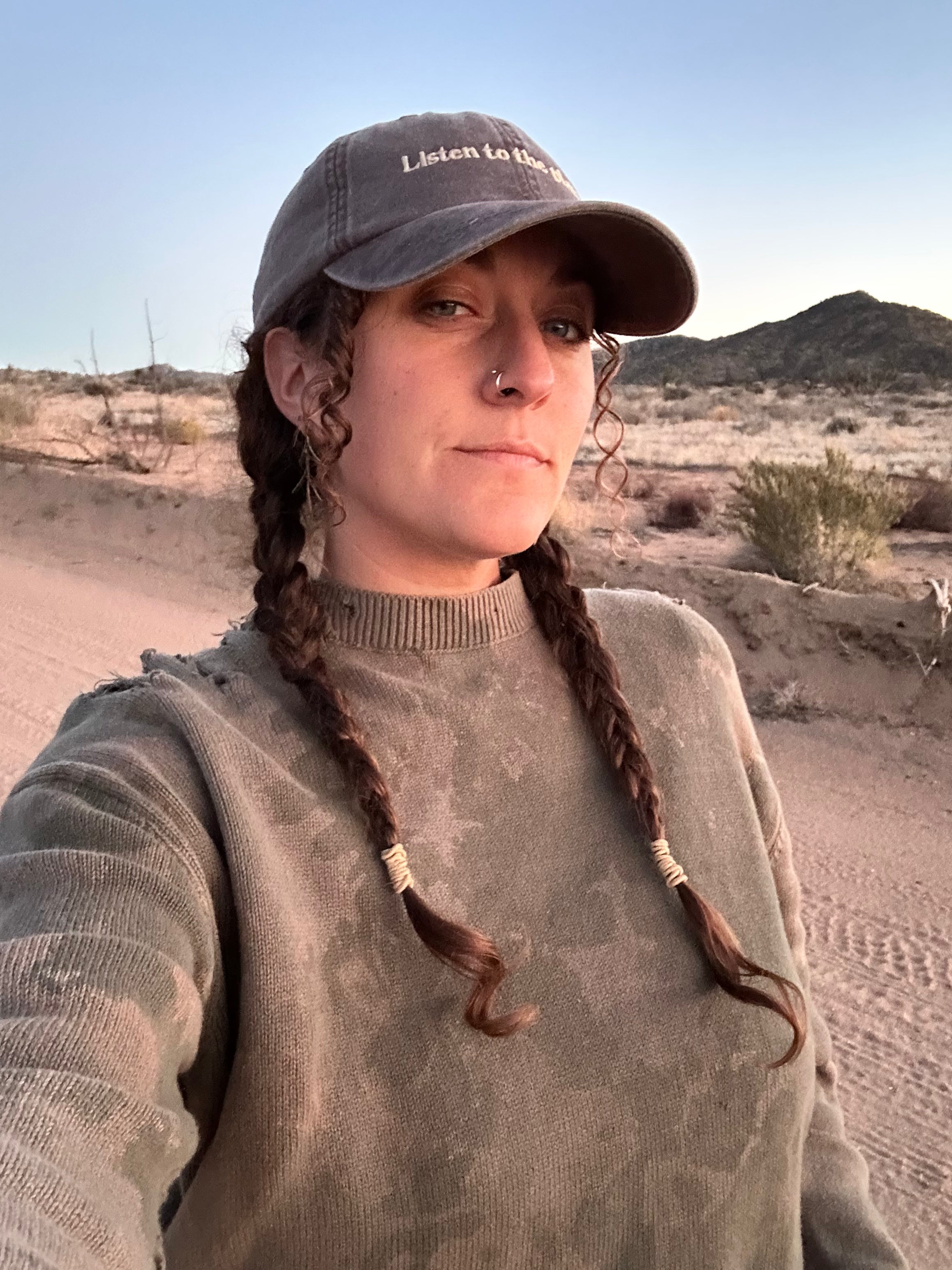 "Listen to the plants" Hat